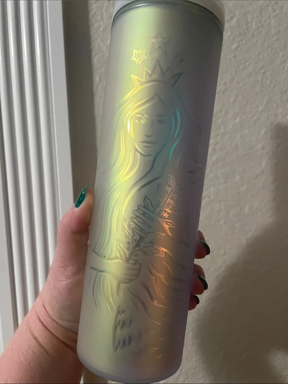 Iridescent Mermaid Tumbler - Grande